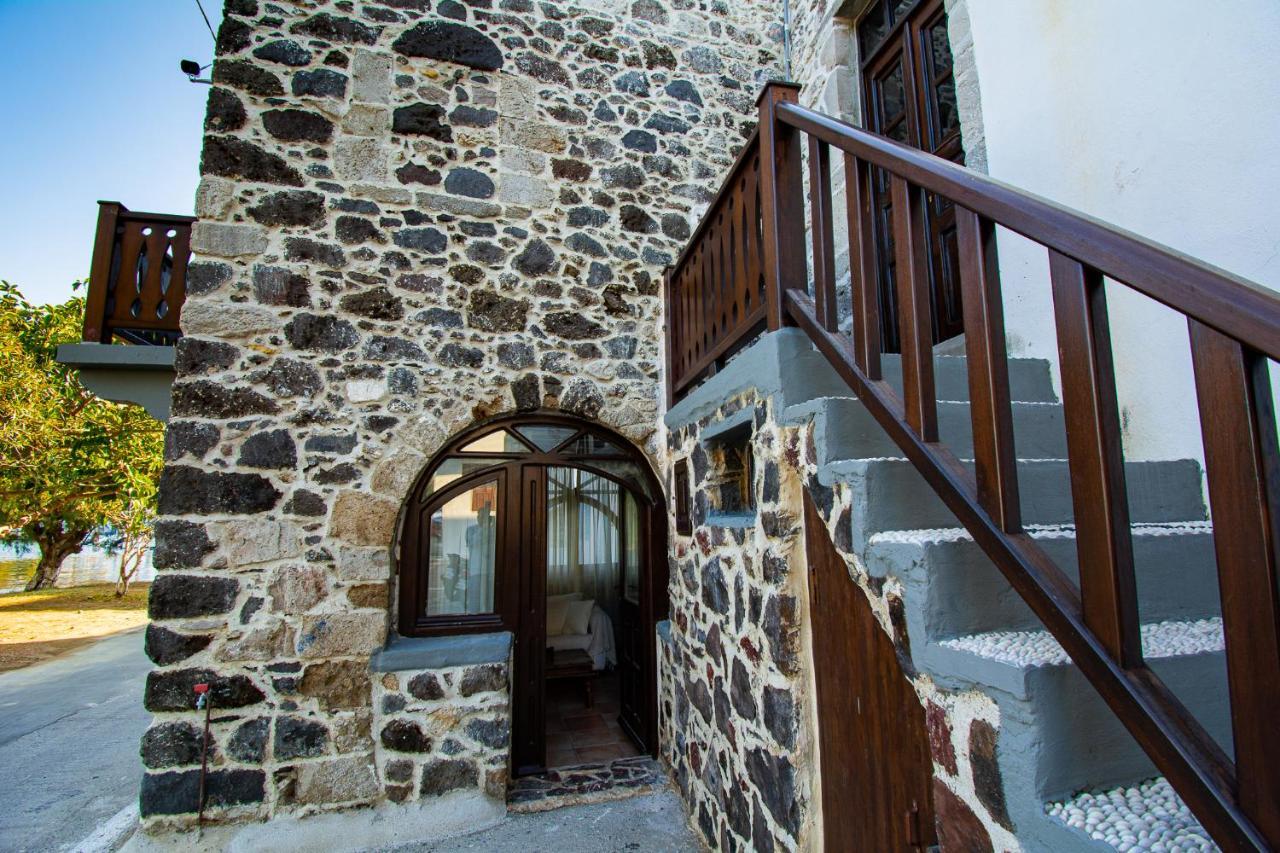 Plousiadi΄S Stone House Apartment Skála Екстериор снимка