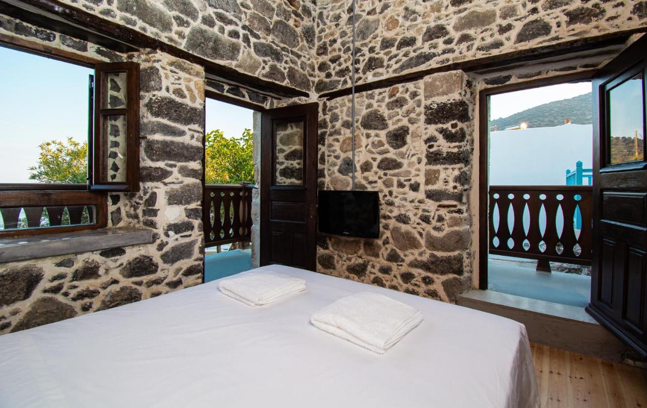 Plousiadi΄S Stone House Apartment Skála Екстериор снимка