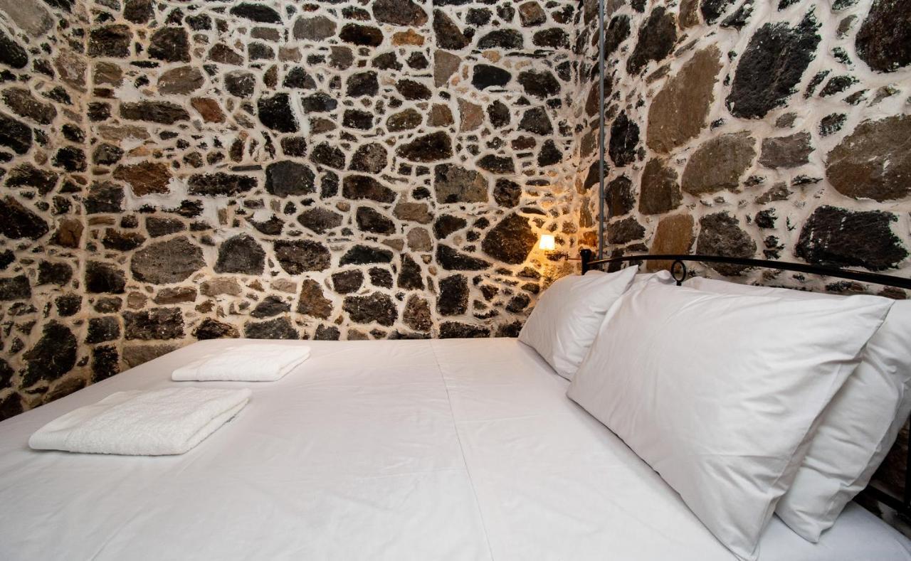 Plousiadi΄S Stone House Apartment Skála Екстериор снимка